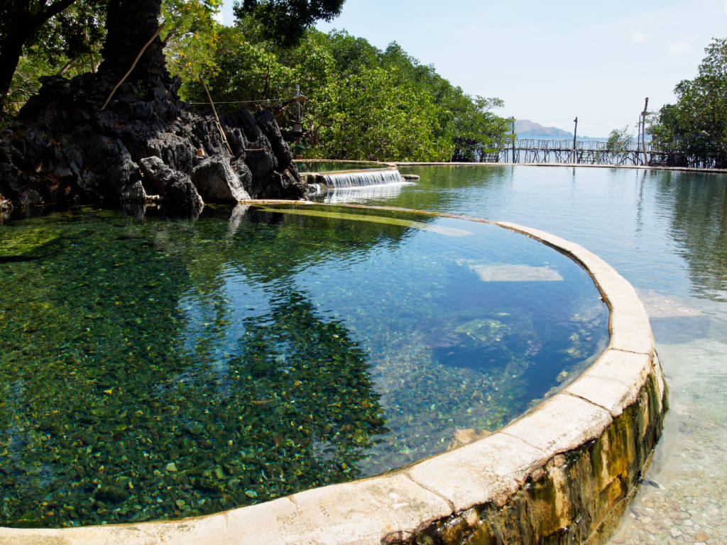 coron-hot-spring