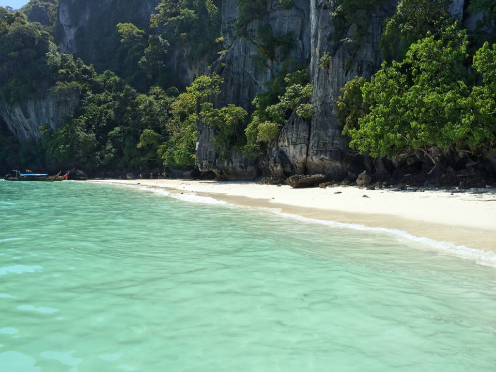 maya-bay